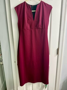 HALARA Sleeveless Midi Sheath Dress in Wine Red